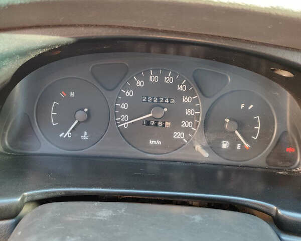 Серый Дэу Сенс, объемом двигателя 1.3 л и пробегом 222 тыс. км за 1450 $, фото 4 на Automoto.ua