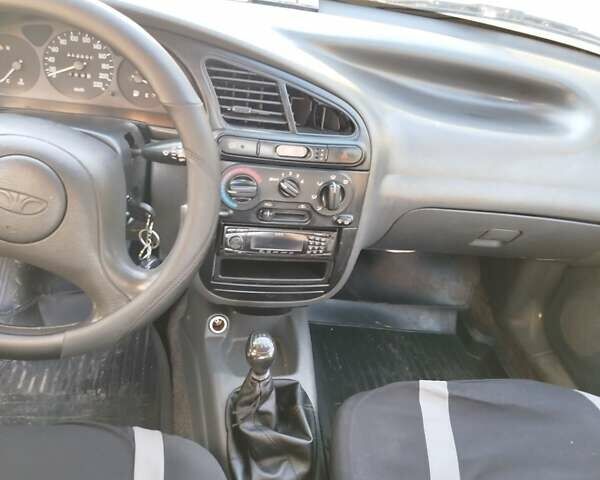 Серый Дэу Сенс, объемом двигателя 1.3 л и пробегом 312 тыс. км за 1800 $, фото 5 на Automoto.ua