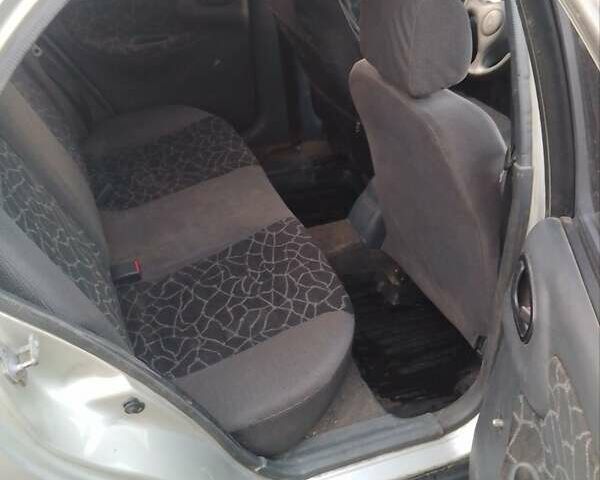 Серый Дэу Сенс, объемом двигателя 1.3 л и пробегом 253 тыс. км за 1300 $, фото 3 на Automoto.ua