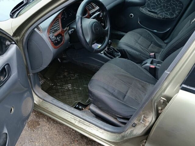 Сірий Деу Сенс, об'ємом двигуна 1.3 л та пробігом 200 тис. км за 1700 $, фото 6 на Automoto.ua