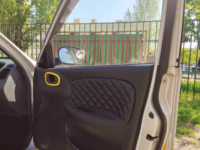 Сірий Деу Сенс, об'ємом двигуна 1.5 л та пробігом 211 тис. км за 2200 $, фото 10 на Automoto.ua