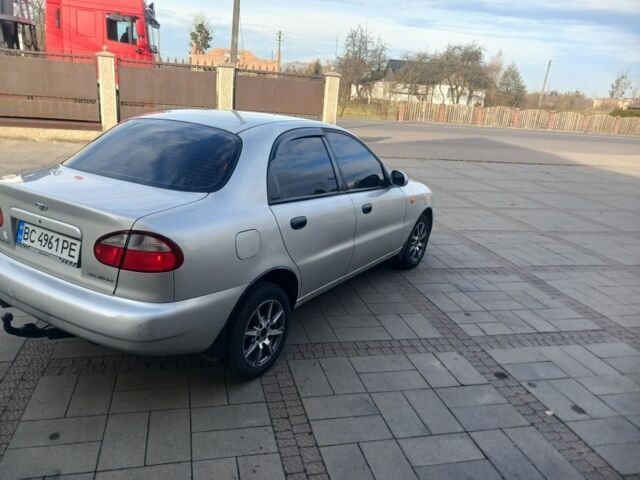 Серый Дэу Сенс, объемом двигателя 1.5 л и пробегом 300 тыс. км за 1899 $, фото 4 на Automoto.ua