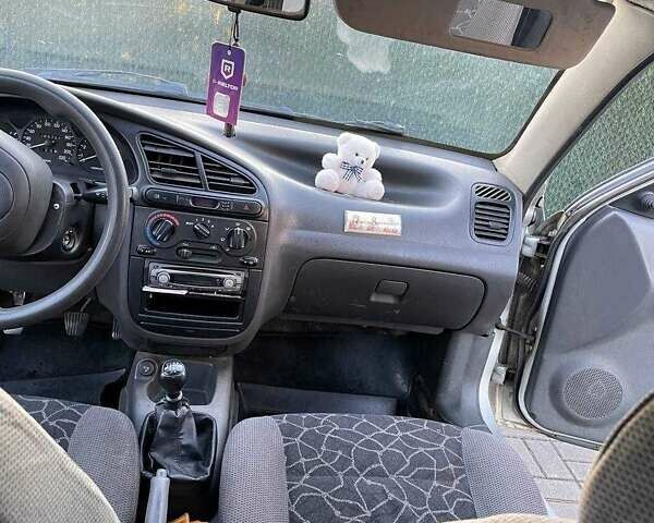 Серый Дэу Сенс, объемом двигателя 1.5 л и пробегом 265 тыс. км за 1400 $, фото 5 на Automoto.ua