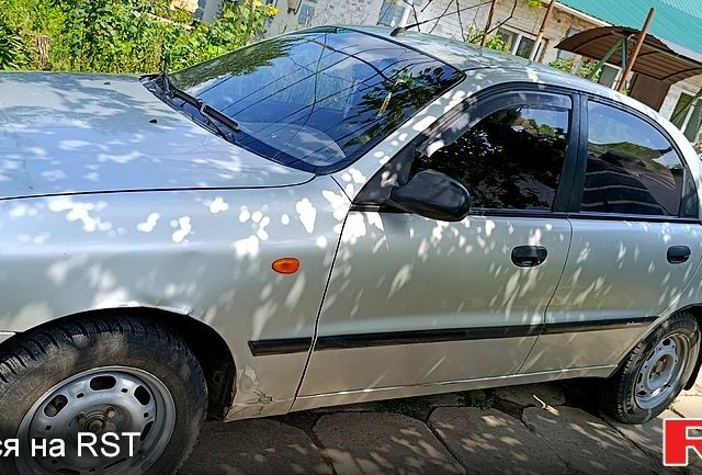 Сірий Деу Сенс, об'ємом двигуна 1.3 л та пробігом 186 тис. км за 2300 $, фото 3 на Automoto.ua