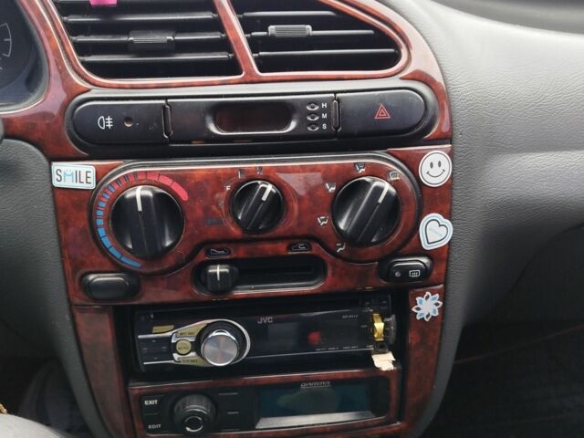 Серый Дэу Сенс, объемом двигателя 1 л и пробегом 152 тыс. км за 2299 $, фото 7 на Automoto.ua