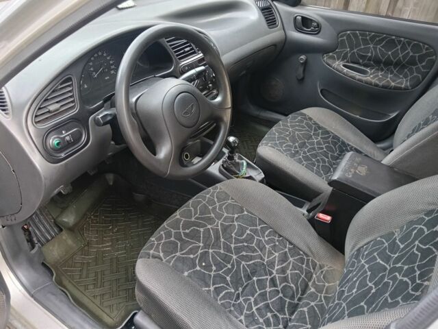 Серый Дэу Сенс, объемом двигателя 1.3 л и пробегом 200 тыс. км за 1600 $, фото 4 на Automoto.ua