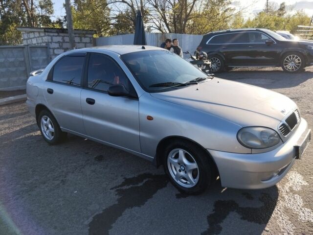 Серый Дэу Сенс, объемом двигателя 1.5 л и пробегом 350 тыс. км за 1550 $, фото 2 на Automoto.ua