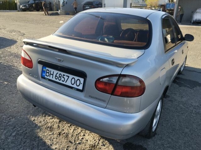 Серый Дэу Сенс, объемом двигателя 1.5 л и пробегом 350 тыс. км за 1550 $, фото 1 на Automoto.ua