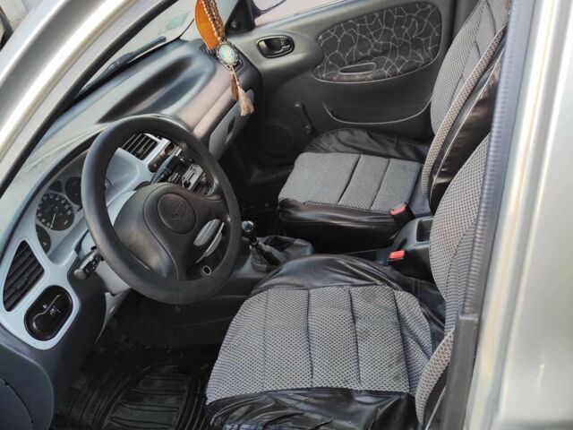 Сірий Деу Сенс, об'ємом двигуна 1.3 л та пробігом 254 тис. км за 1100 $, фото 4 на Automoto.ua