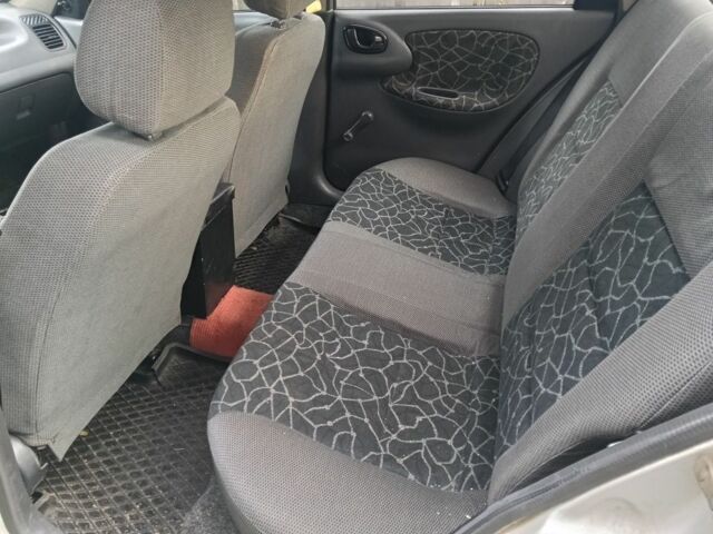 Серый Дэу Сенс, объемом двигателя 1.3 л и пробегом 200 тыс. км за 1600 $, фото 3 на Automoto.ua