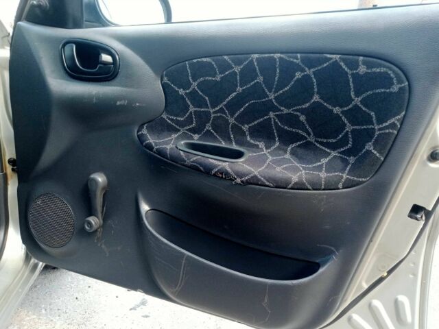 Сірий Деу Сенс, об'ємом двигуна 1.3 л та пробігом 223 тис. км за 2100 $, фото 10 на Automoto.ua