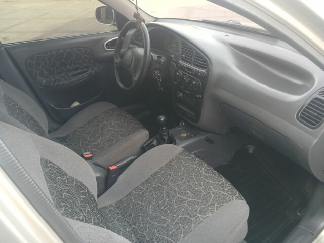 Серый Дэу Сенс, объемом двигателя 1.5 л и пробегом 300 тыс. км за 1899 $, фото 13 на Automoto.ua