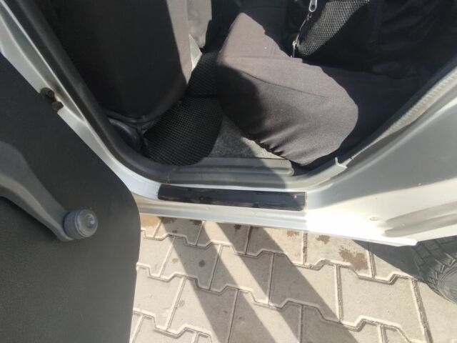 Сірий Деу Сенс, об'ємом двигуна 1.3 л та пробігом 280 тис. км за 1650 $, фото 12 на Automoto.ua