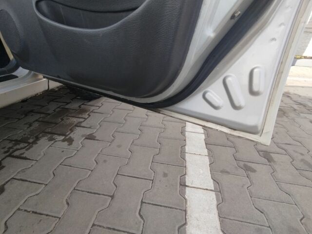 Сірий Деу Сенс, об'ємом двигуна 1.3 л та пробігом 280 тис. км за 1650 $, фото 17 на Automoto.ua