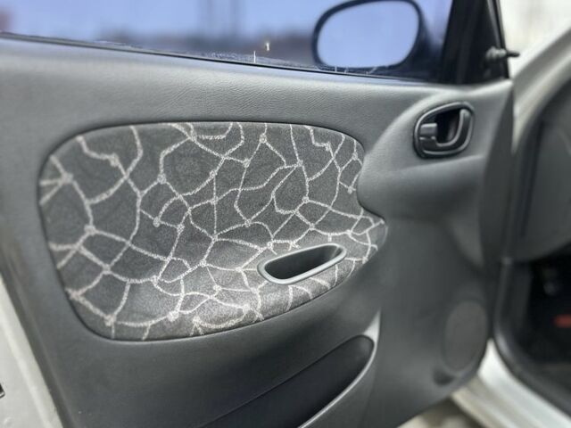 Серый Дэу Сенс, объемом двигателя 1.5 л и пробегом 300 тыс. км за 1699 $, фото 11 на Automoto.ua