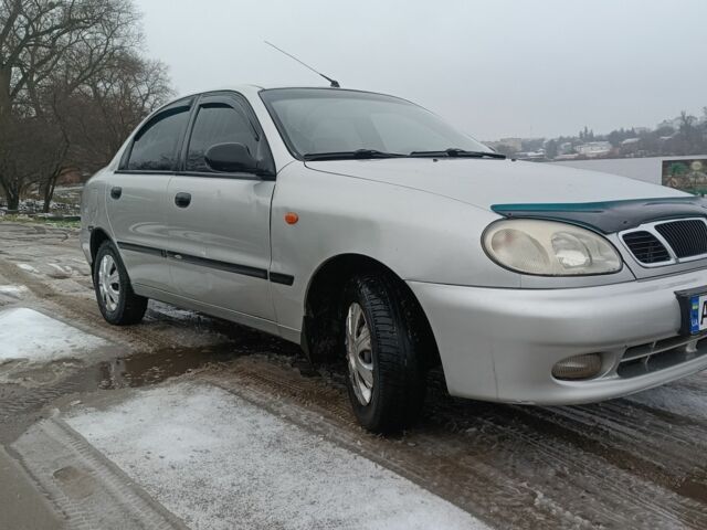 Серый Дэу Сенс, объемом двигателя 1 л и пробегом 246 тыс. км за 2250 $, фото 2 на Automoto.ua