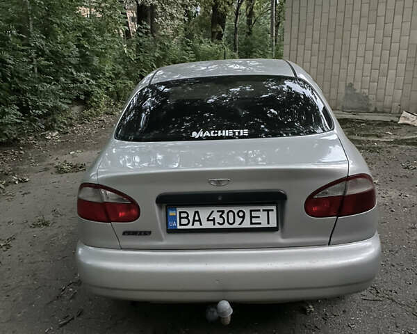 Серый Дэу Сенс, объемом двигателя 1.3 л и пробегом 272 тыс. км за 2100 $, фото 2 на Automoto.ua