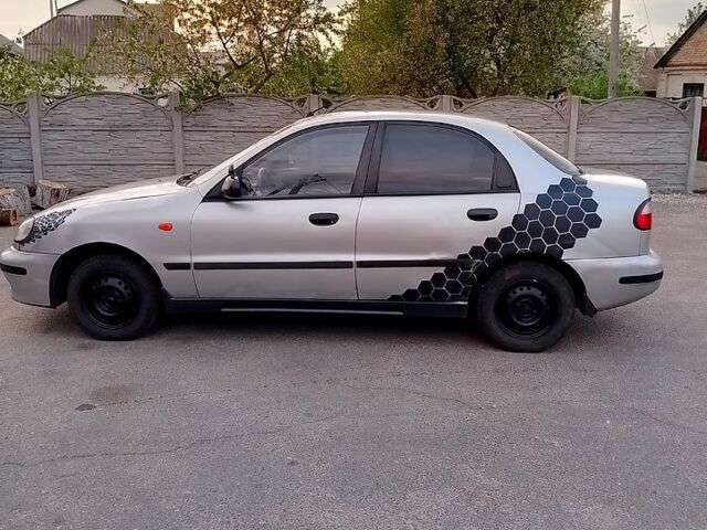 Сірий Деу Сенс, об'ємом двигуна 1.3 л та пробігом 0 тис. км за 1600 $, фото 2 на Automoto.ua