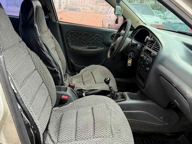 Серый Дэу Сенс, объемом двигателя 1.3 л и пробегом 250 тыс. км за 1100 $, фото 8 на Automoto.ua