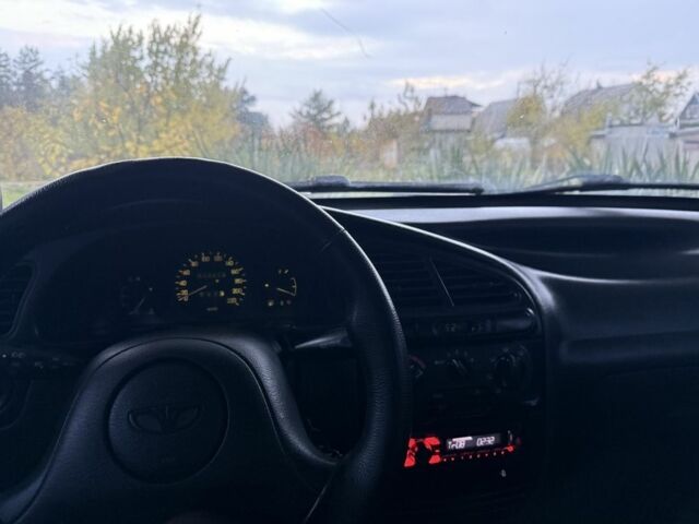 Деу Сенс 2003 у Синельниковом на Automoto.ua Сірий Деу Сенс, об'ємом двигуна 1.5 л та пробігом 150 тис. км за 2300 $, фото 17 на Automoto.ua