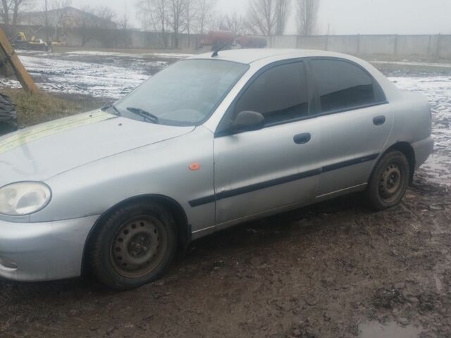 Сірий Деу Сенс, об'ємом двигуна 1.3 л та пробігом 300 тис. км за 1592 $, фото 1 на Automoto.ua