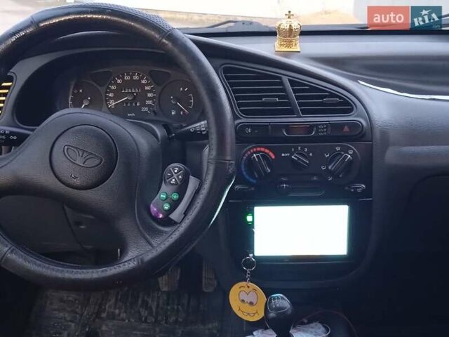 Серый Дэу Сенс, объемом двигателя 1.3 л и пробегом 177 тыс. км за 2200 $, фото 2 на Automoto.ua