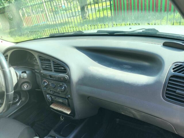 Сірий Деу Сенс, об'ємом двигуна 1.5 л та пробігом 211 тис. км за 2200 $, фото 13 на Automoto.ua