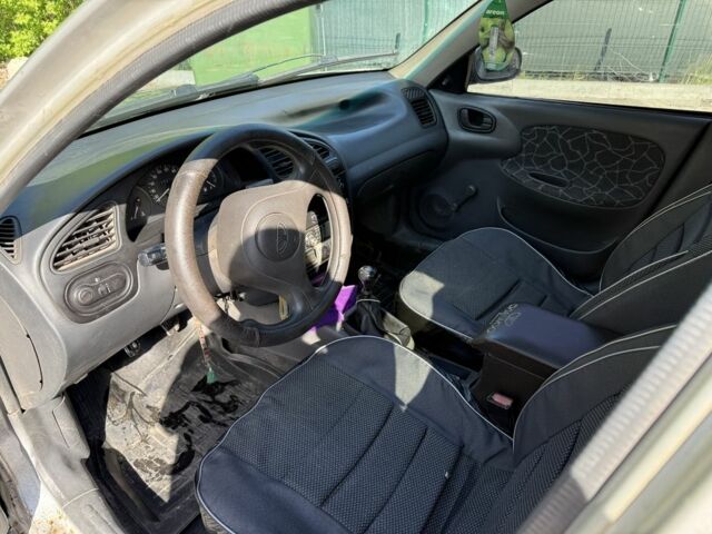 Серый Дэу Сенс, объемом двигателя 1.5 л и пробегом 280 тыс. км за 1250 $, фото 2 на Automoto.ua