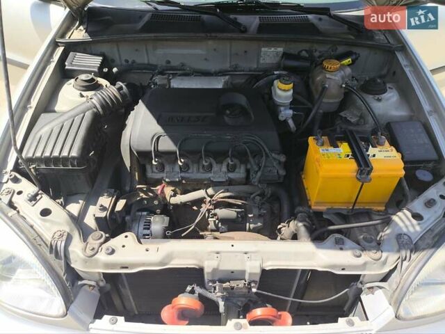 Серый Дэу Сенс, объемом двигателя 1.3 л и пробегом 192 тыс. км за 2000 $, фото 11 на Automoto.ua