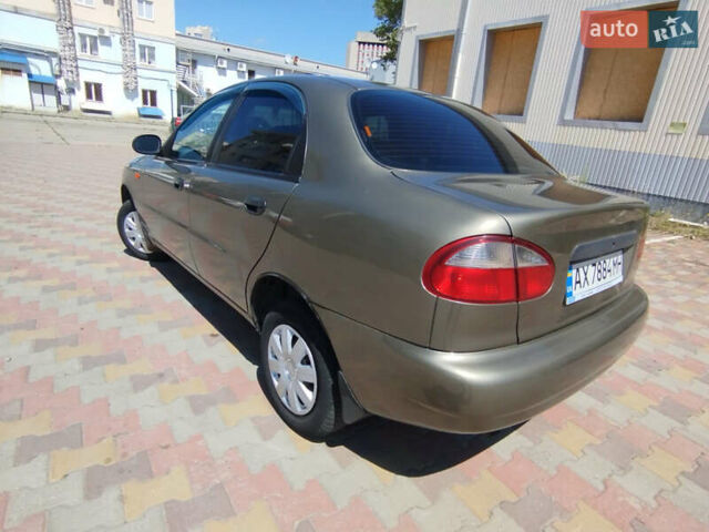 Деу Сенс 2003 у Харкові на Automoto.ua Сірий Деу Сенс, об'ємом двигуна 1.3 л та пробігом 178 тис. км за 1700 $, фото 4 на Automoto.ua
