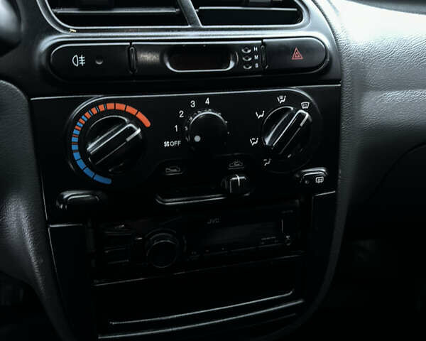 Серый Дэу Сенс, объемом двигателя 1.3 л и пробегом 344 тыс. км за 1420 $, фото 9 на Automoto.ua