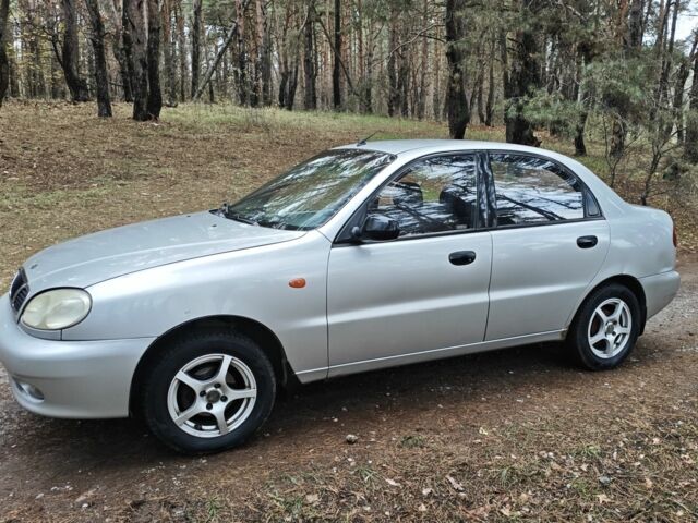 Сірий Деу Сенс, об'ємом двигуна 1.5 л та пробігом 198 тис. км за 3100 $, фото 2 на Automoto.ua