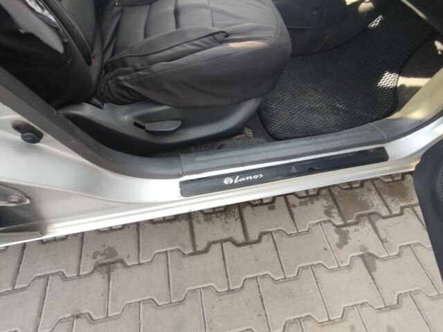 Сірий Деу Сенс, об'ємом двигуна 1.3 л та пробігом 280 тис. км за 1650 $, фото 16 на Automoto.ua