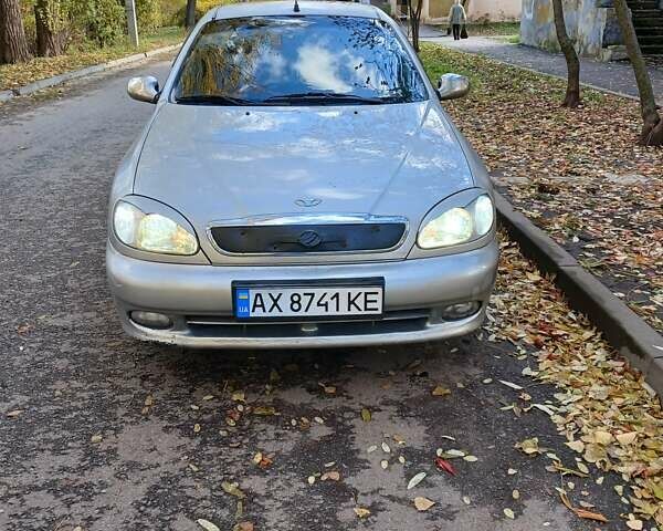 Деу Сенс 2003 у Харкові на Automoto.ua Сірий Деу Сенс, об'ємом двигуна 1.3 л та пробігом 300 тис. км за 1650 $, фото 1 на Automoto.ua