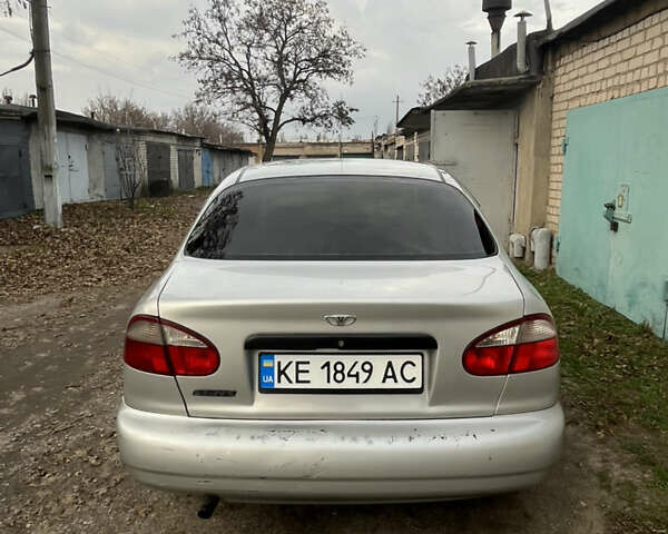 Сірий Деу Сенс, об'ємом двигуна 1.3 л та пробігом 250 тис. км за 2000 $, фото 5 на Automoto.ua