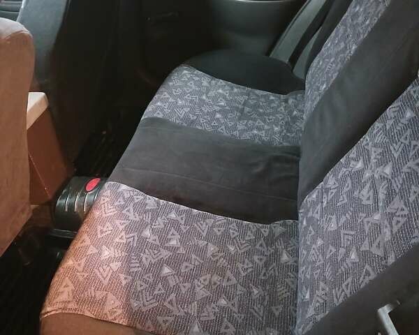 Серый Дэу Сенс, объемом двигателя 1.3 л и пробегом 210 тыс. км за 1650 $, фото 12 на Automoto.ua