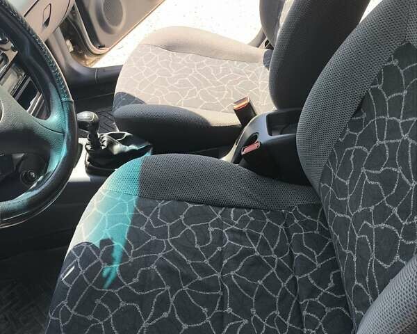 Серый Дэу Сенс, объемом двигателя 1.3 л и пробегом 192 тыс. км за 2000 $, фото 10 на Automoto.ua