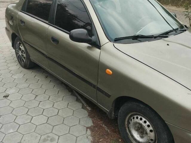 Дэу Сенс 2003 в Днепре (Днепропетровске) на Automoto.ua Серый Дэу Сенс, объемом двигателя 1.3 л и пробегом 200 тыс. км за 1600 $, фото 10 на Automoto.ua