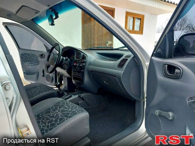 Сірий Деу Сенс, об'ємом двигуна 1.3 л та пробігом 152 тис. км за 1900 $, фото 12 на Automoto.ua