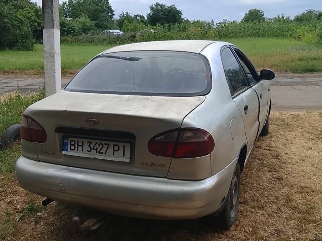 Сірий Деу Сенс, об'ємом двигуна 1.5 л та пробігом 250 тис. км за 1000 $, фото 1 на Automoto.ua