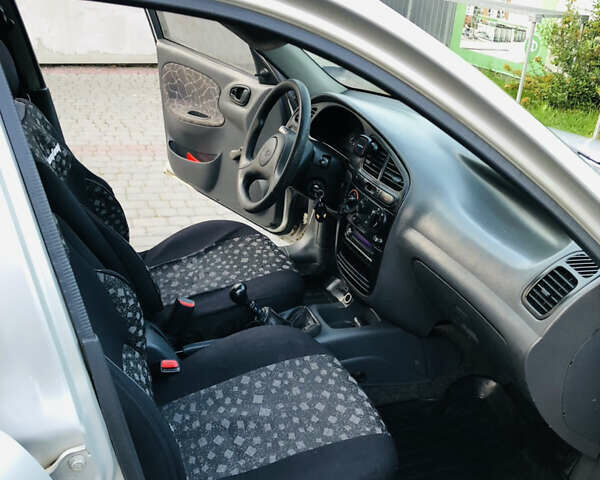 Серый Дэу Сенс, объемом двигателя 1.3 л и пробегом 340 тыс. км за 1200 $, фото 2 на Automoto.ua