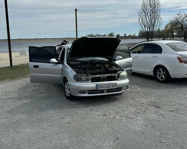Сірий Деу Сенс, об'ємом двигуна 1.6 л та пробігом 293 тис. км за 1000 $, фото 7 на Automoto.ua