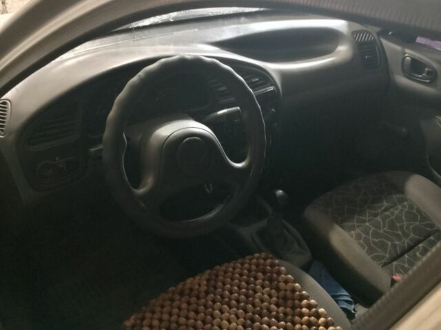 Серый Дэу Сенс, объемом двигателя 1.3 л и пробегом 2 тыс. км за 1300 $, фото 3 на Automoto.ua