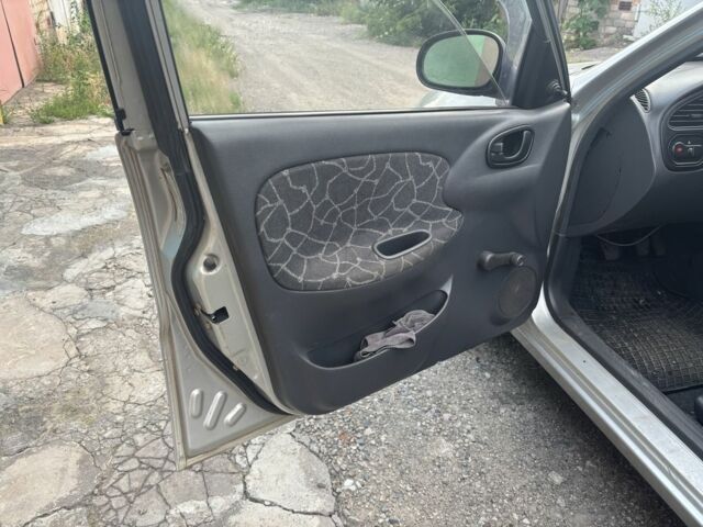 Сірий Деу Сенс, об'ємом двигуна 1.3 л та пробігом 260 тис. км за 1650 $, фото 8 на Automoto.ua