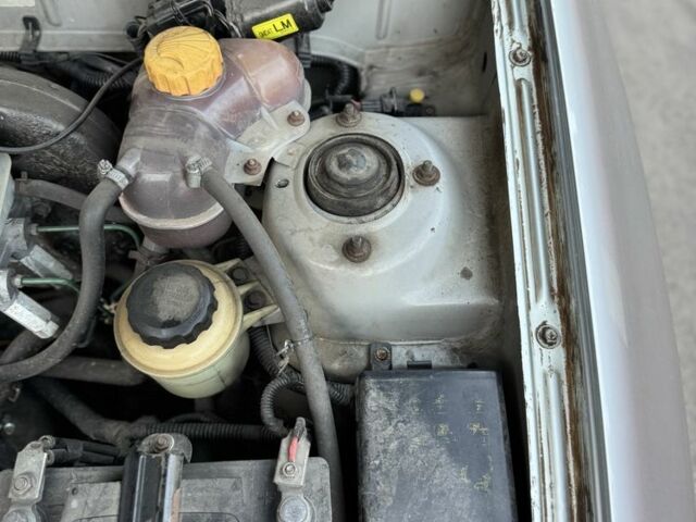 Сірий Деу Сенс, об'ємом двигуна 1.5 л та пробігом 133 тис. км за 2660 $, фото 17 на Automoto.ua