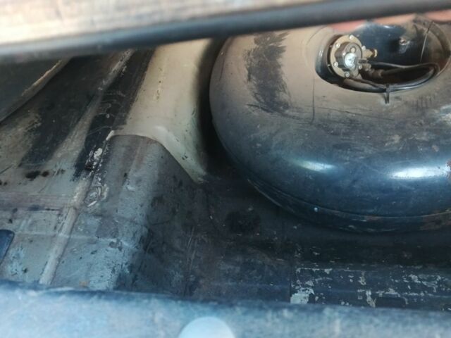 Сірий Деу Сенс, об'ємом двигуна 1.5 л та пробігом 270 тис. км за 2500 $, фото 12 на Automoto.ua