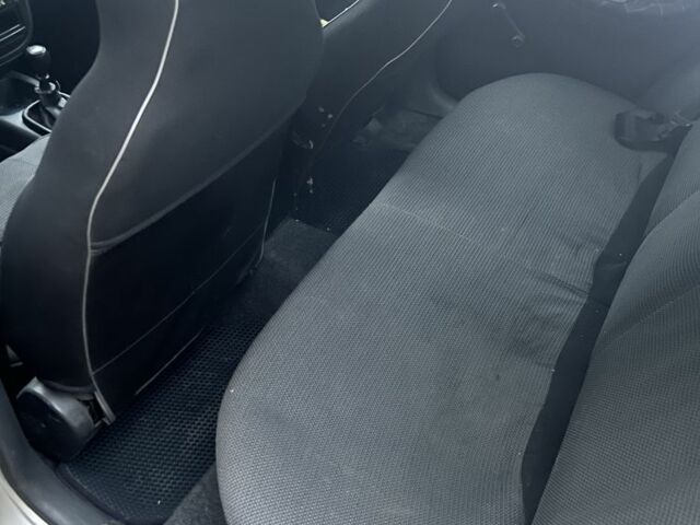 Сірий Деу Сенс, об'ємом двигуна 1.5 л та пробігом 220 тис. км за 2200 $, фото 7 на Automoto.ua