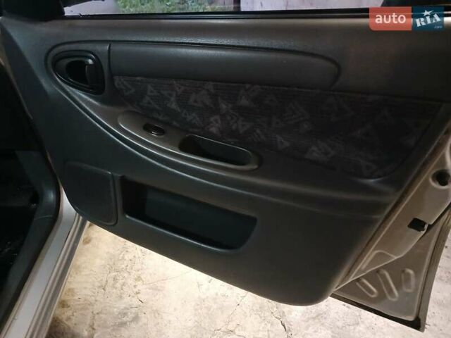 Серый Дэу Сенс, объемом двигателя 1.3 л и пробегом 210 тыс. км за 1650 $, фото 11 на Automoto.ua