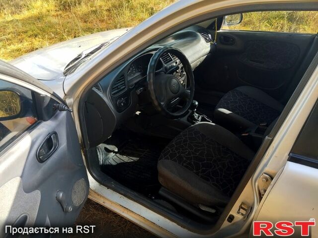 Серый Дэу Сенс, объемом двигателя 1.3 л и пробегом 198 тыс. км за 1500 $, фото 3 на Automoto.ua