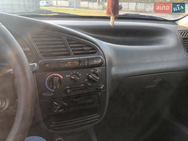 Деу Сенс 2003 у Мукачеве на Automoto.ua Сірий Деу Сенс, об'ємом двигуна 1.3 л та пробігом 179 тис. км за 1500 $, фото 7 на Automoto.ua